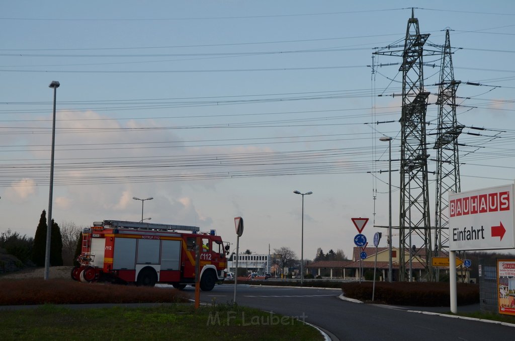 Einsatz BF Koeln Mechernich Werk Orion Harry Kloepferstr P71.JPG - Miklos Laubert